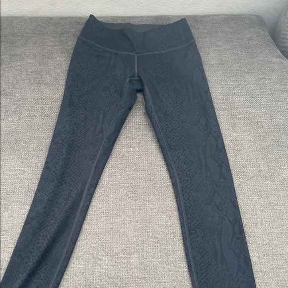 lululemon athletica Denim - lululemon athletica Black Jeggings
